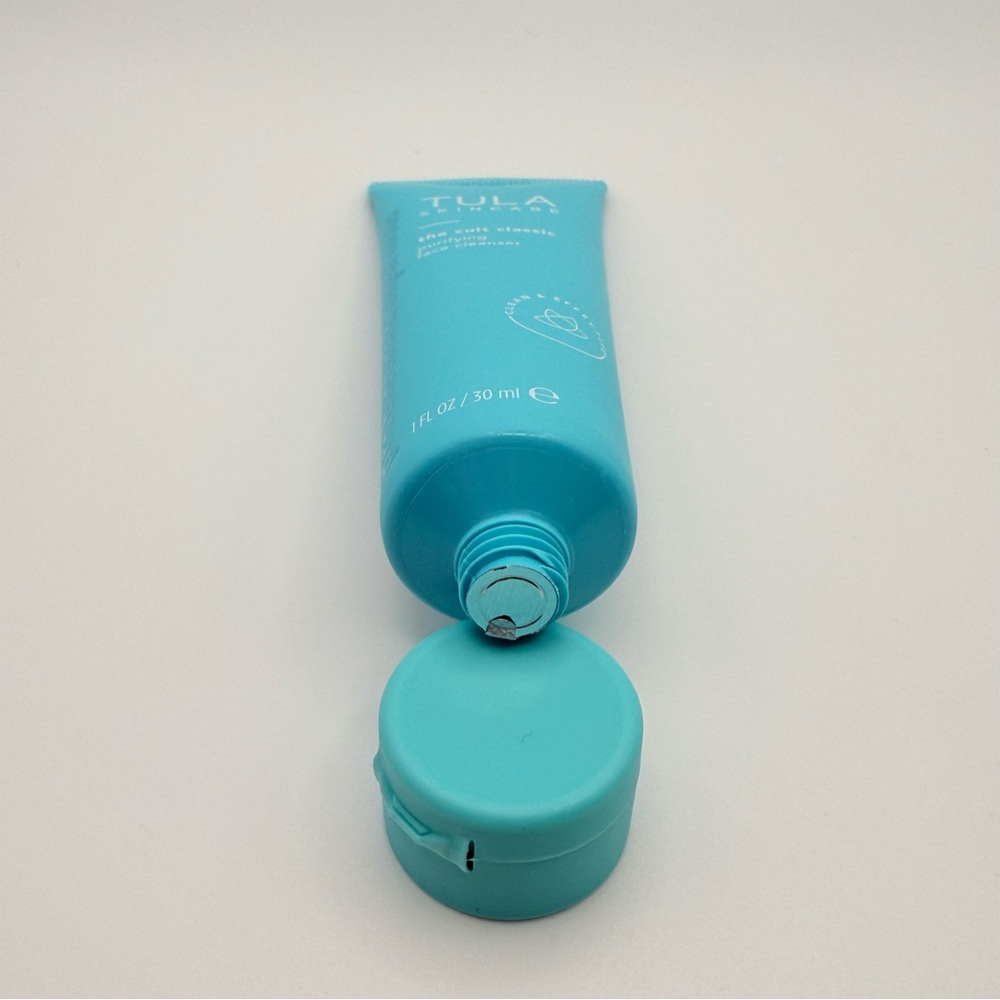 Tula Skincare Cult Classic Purifying Face Cleanser 1 oz Probiotic Travel Mini - Picture 2 of 5